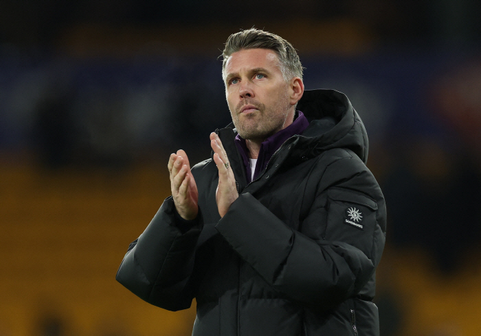 "패패패패패무무패패패패패패패", '교체→벤치→교체' 황희찬, 어떡하나…울버햄튼, 강등 수순→1월 이적없나