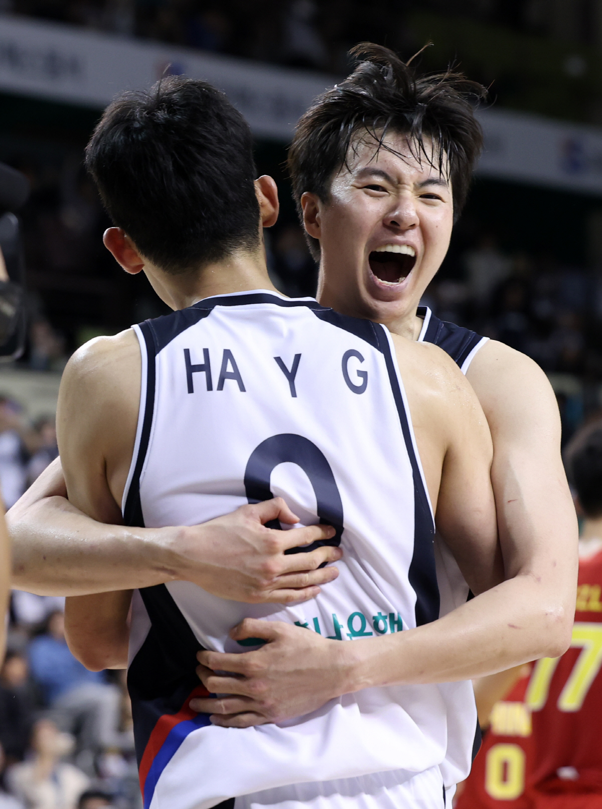 [류동혁이 이슈분석] 임시감독. 준비기간 단 4일. 전희철 대표팀 감독의…