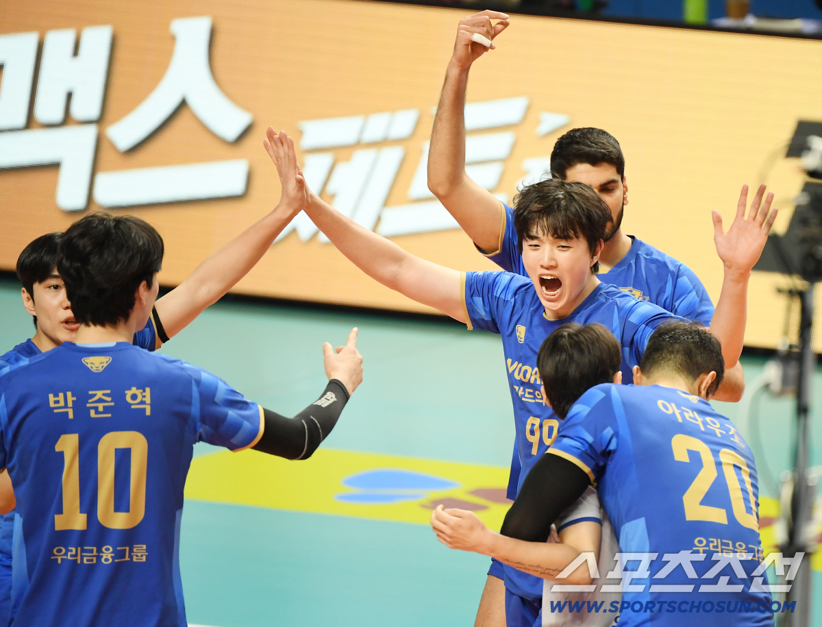 [포토] 공격 이끄는 김지한