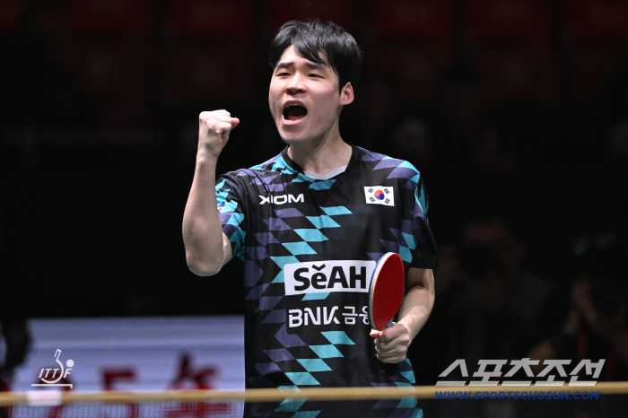 "에이스 장우진 3점 활약"韓,'난적'홍콩에 8대5승! 신유빈 무릎 피로누적 결장,한일전 '톱2' 승부처[ITTF 청두 혼성팀 월드컵]