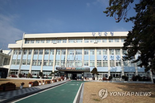 강진 옛 성화대 공공부지 민간인 무단 사용…특혜 의혹 확산