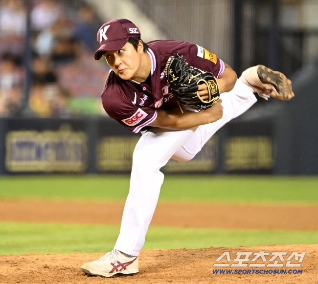 처참하게 무너진 플랜, 비운의 1R 유망주 투수들...친정 돌아온 '투수…