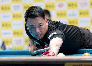 '韓 3쿠션 간판' 조재호 '차세대 기수' 김준태 완파하고 16강 진출