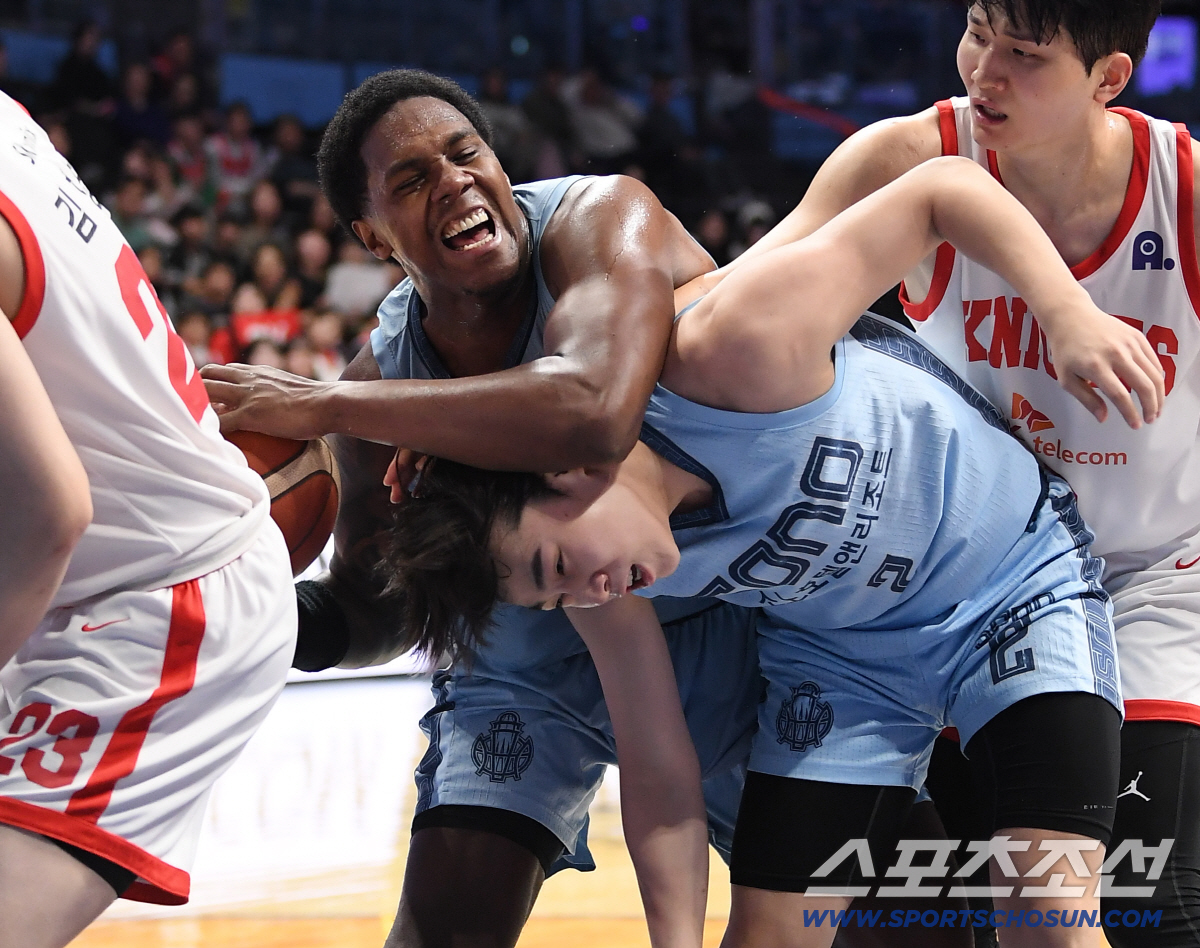 [포토] 나이트 '고의는 아니야'