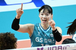 돌풍 1개월로 끝? 페퍼저축은행 대충격 4연패! → GS칼텍스, 실바-유서연-최유림 맹활약! 3위 점프