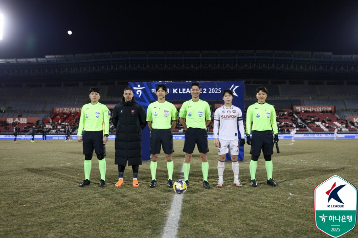 "'캡틴' 바사니 결승골" 부천FC 새 역사, '골포스트 OUT 2회' …