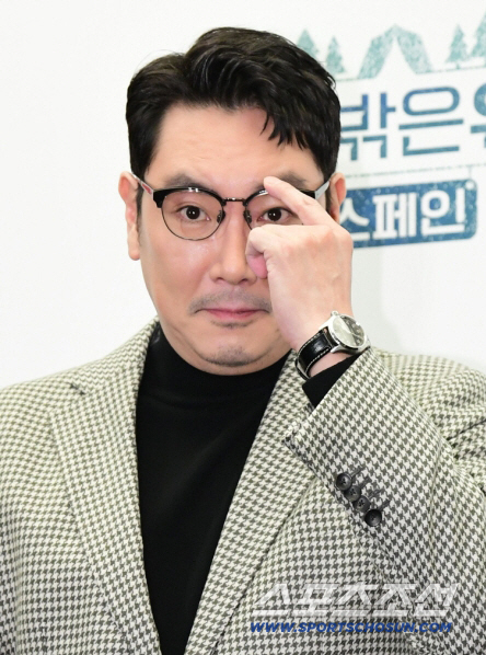 [공식] 조진웅 '소년범' 인정했다.."성폭행은 무관"