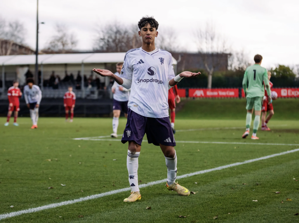 도대체 얼마나 잘하길래, 천하의 퍼거슨이 직접 나섰다...맨유판 라민 야…