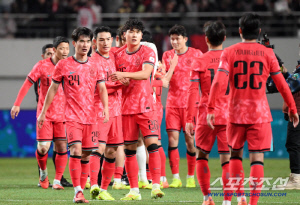 홍명보호 초대박 평가! '亞 최강' 일본-'홀란의 나라' 노르웨이 제쳤다...