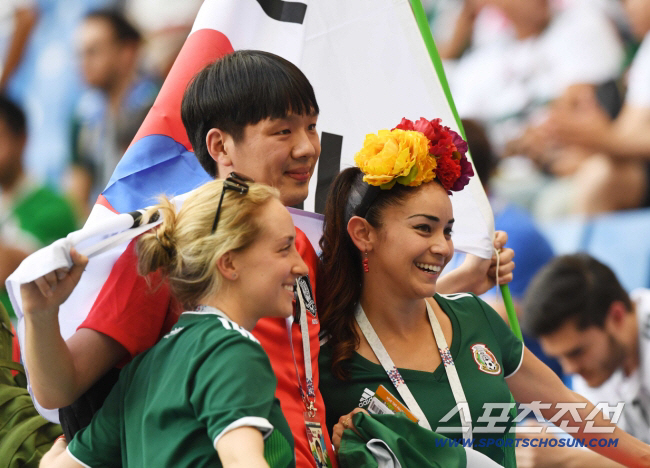 "손흥민은 멕시코의 영웅" "고마웠어 한국" 월드컵 조 추첨 후 '카잔의…