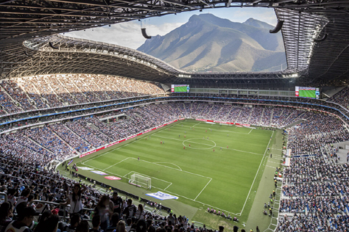日 작심 발언! "한국 큰일 났네!" '亞 최강 경쟁자' 일본의 충격 주…