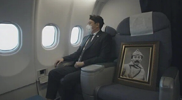 '소년범' 조진웅, 방송가 줄줄이 손절..KBS·SBS 영상 비공개→내래…