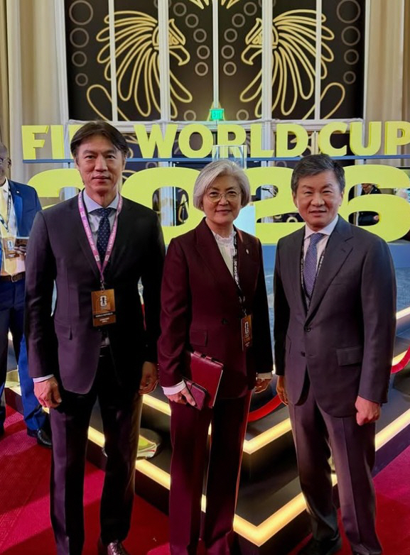 "태극전사 언제나 한계 넘어왔다" 정몽규 회장, 북중미월드컵 '응원 기적' 메시지…역대급 '꿀조' 홍명보 감독 "쉬운 상대는 없어"