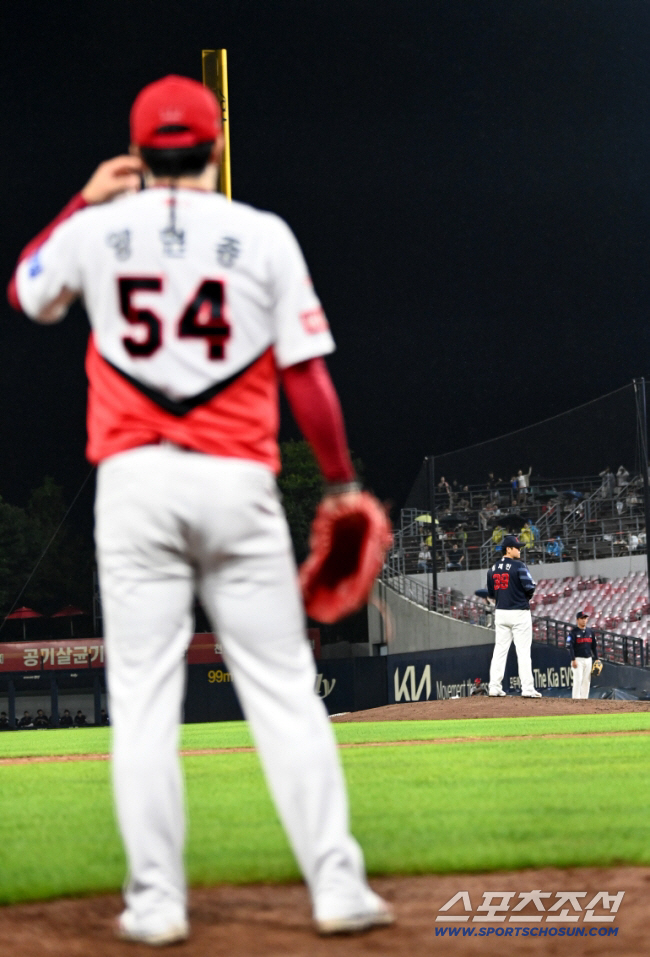 "양현종 상대로 선발승, 아직도 생생한데…부산팬 환호 잊을 수 없죠" 아…