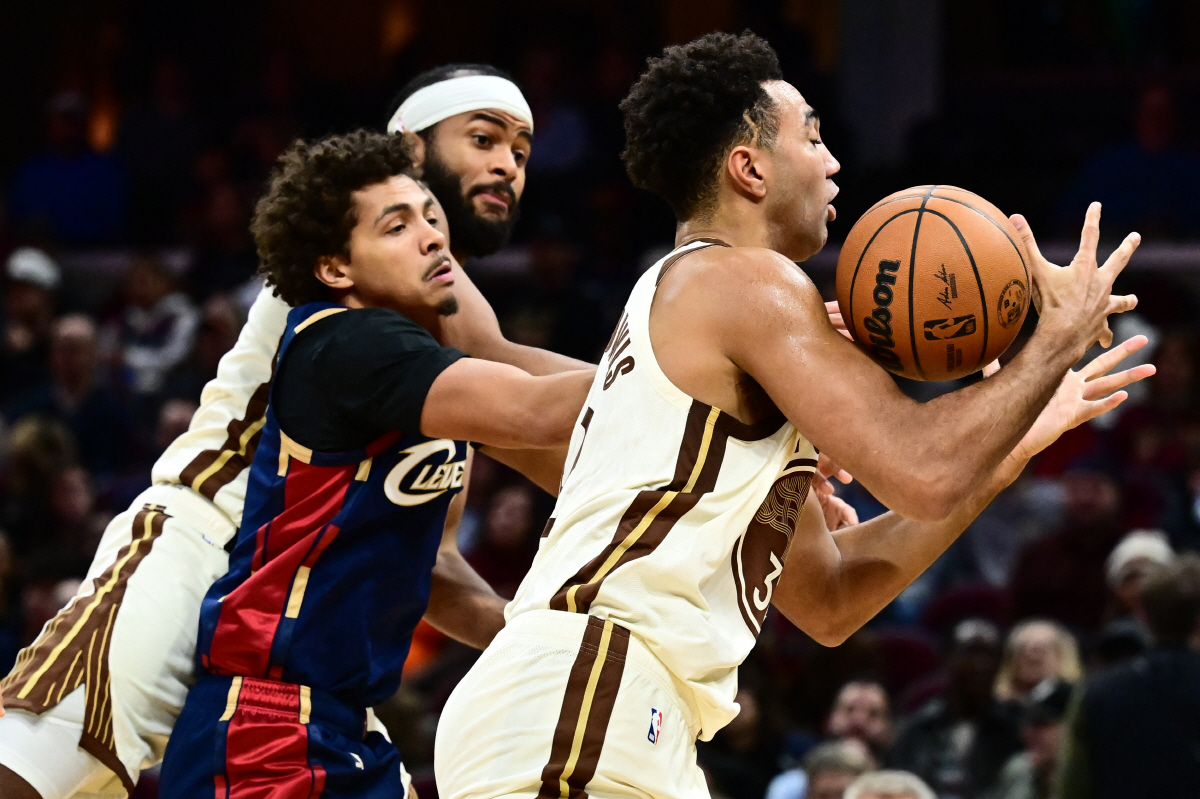 커리없는 GS. 모처럼 일냈다. 동부 강호 클리블랜드 '약점' 뚫었다. …