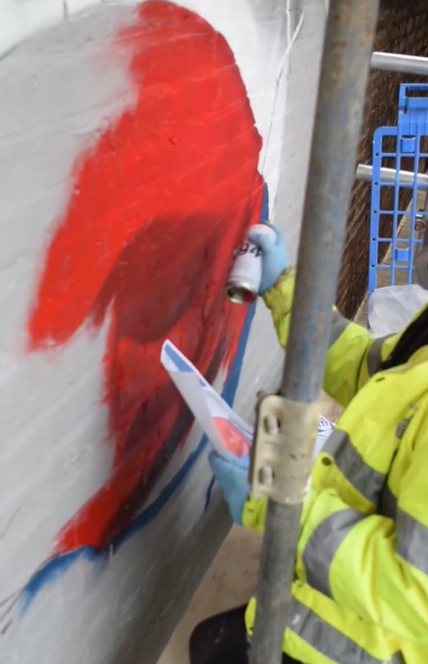 '런던 시내에 태극기라니!' 초대박, 살짝 공개된 손흥민 벽화, 태극기+…