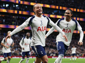 '토트넘 킹' 손흥민, '컴백'한다니! 프랭크→'1020억' 7번도 '벌떡'…시몬스, 19경기 만에 '지각' 데뷔골 폭발→홈 부진 '일단' 탈출