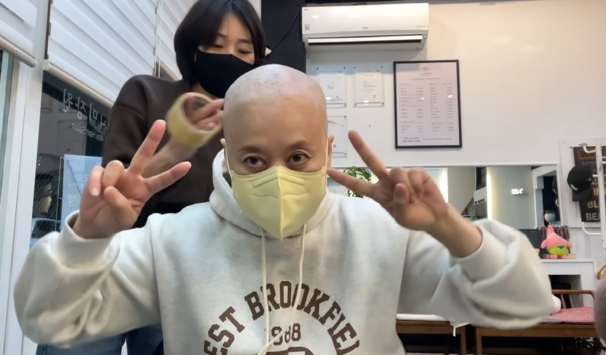 박미선, 항암치료 과정 공개 '뭉클'…"건들기만 해도 (머리카락) 후두둑…