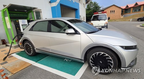 [촬영 유형재]