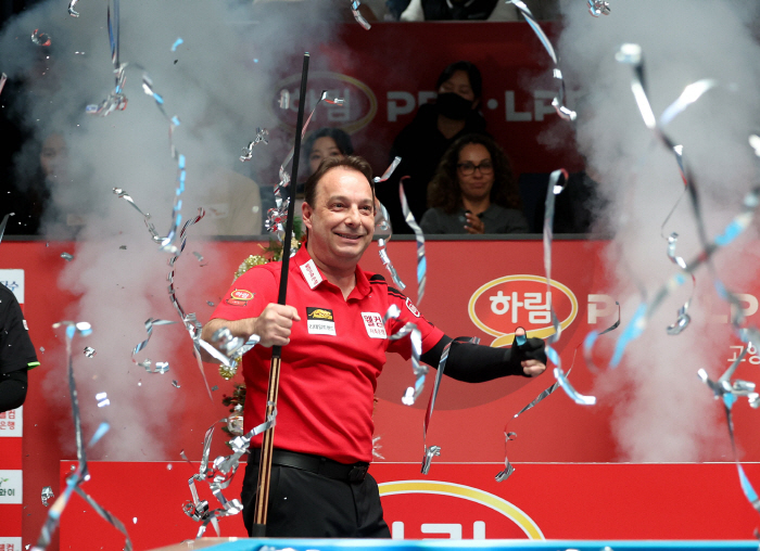 '스페인 전설' 산체스, 'PBA 전설'로 우뚝섰다. 26일 만에 2개 투어 연속 우승 기염