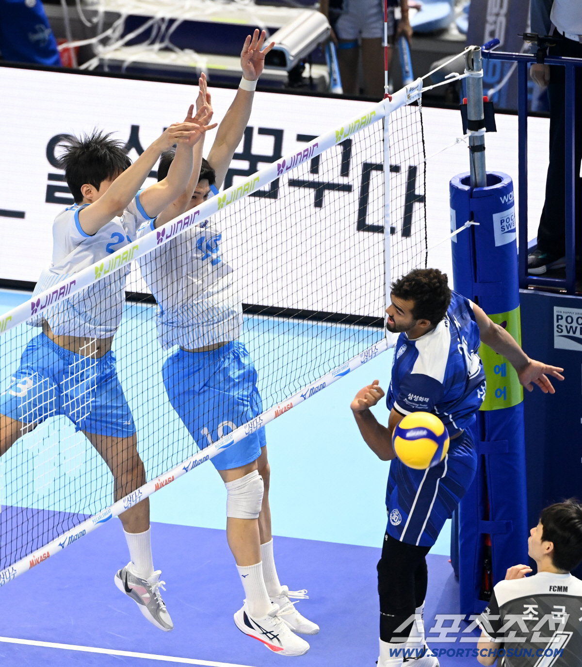 '역대 2위' 5연속 블로킹의 짜릿한 순간, 코트에 없었던 주전 MB…"…