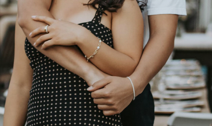 결혼 앞둔 여동생 약혼남과 도주한  유부녀 '충격'…오랫동안 몰래 연애