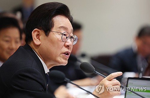 李대통령 "개혁에는 저항 불가피…이겨내야 변화가 있어"