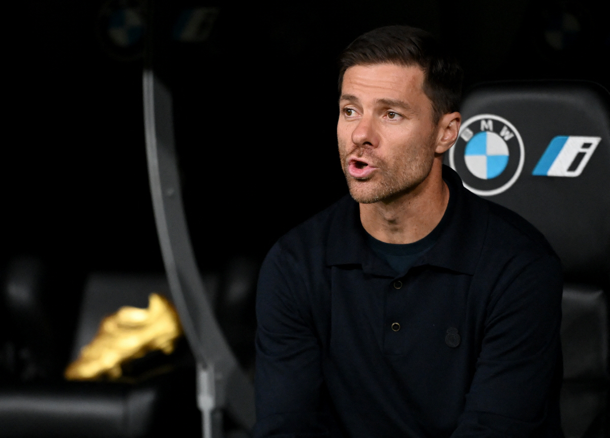 알론소 전격 경질→'위대한 명장' 클롭-지단 파격 선임, 英 BBC 확인…