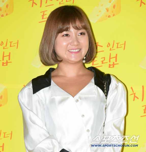 “24시간 대기·와인잔 맞아 응급실行”… 박나래 전 매니저 2명 동시 퇴…