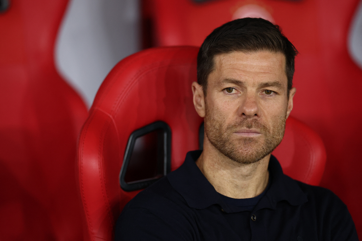 음바페 울고, 비니시우스 웃는다...레알 역대급 결단, 알론소 6개월 만…