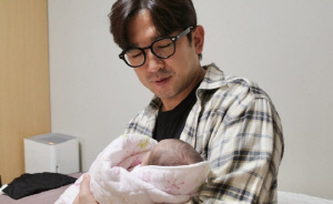 신화 이민우, 어제(8일) 득녀...두 아이 아빠 됐다 