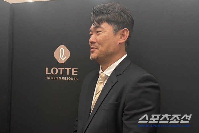 NO 면도, NO 염색 시상식 참석의 슬픈 비밀 "꾸며도 똑같더라고요…"…