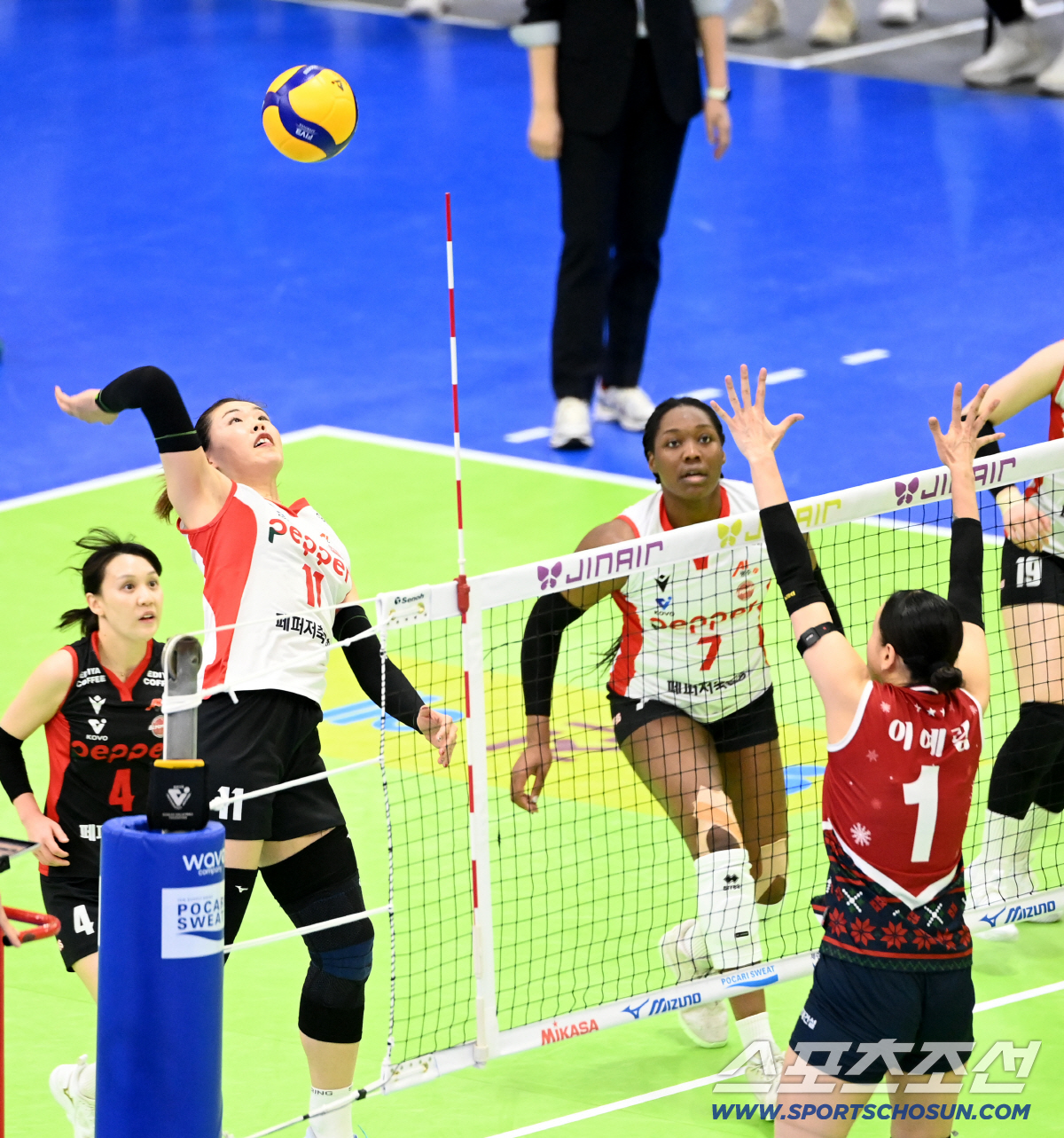 되살아나는 '만년 꼴찌' 악몽! 페퍼저축 대충격 5연패! → '초반 2위…