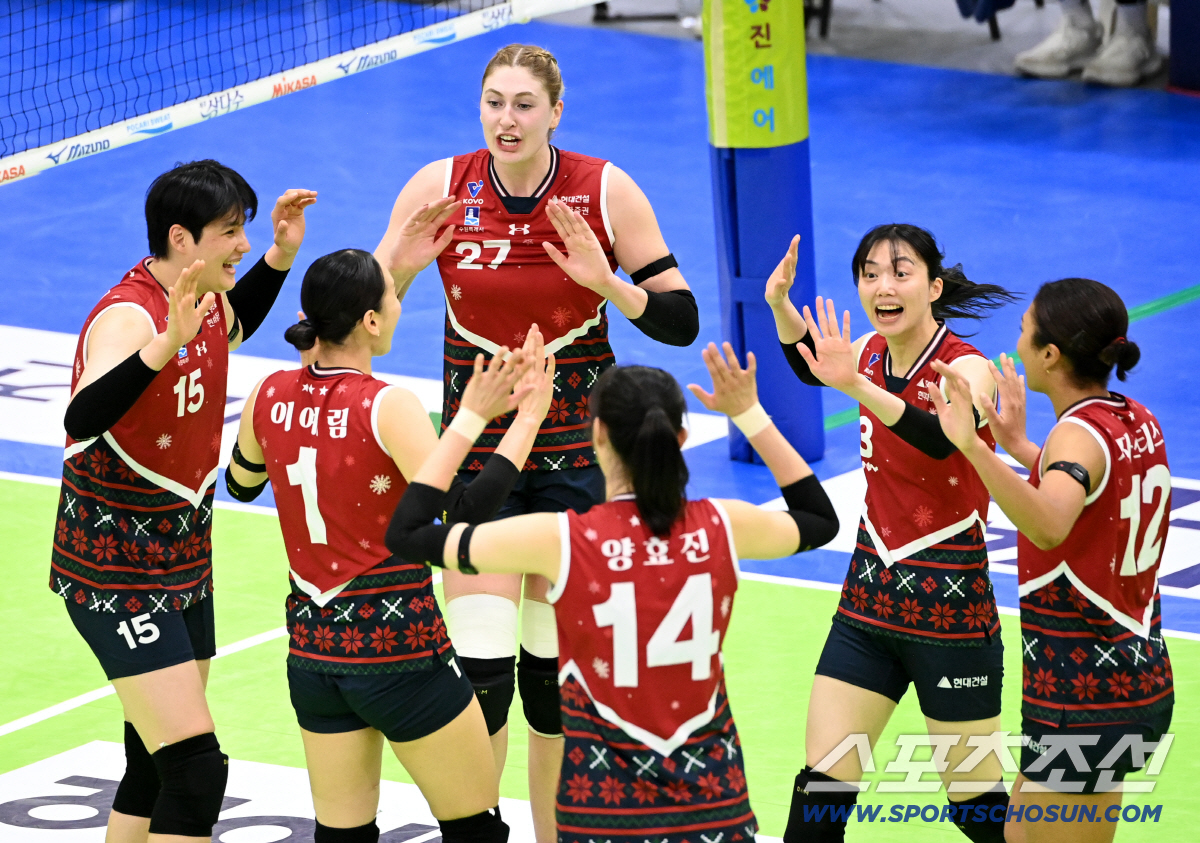 되살아나는 '만년 꼴찌' 악몽! 페퍼저축 대충격 5연패! → '초반 2위…