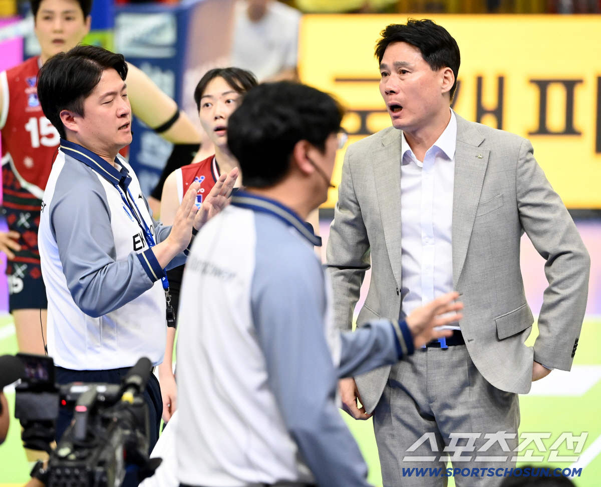 되살아나는 '만년 꼴찌' 악몽! 페퍼저축 대충격 5연패! → '초반 2위…