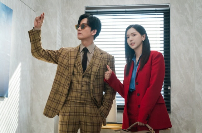 남궁민·김지은, ‘키스는 괜히 해서!’ 기습 등장…천지훈·백마리 그대로 …