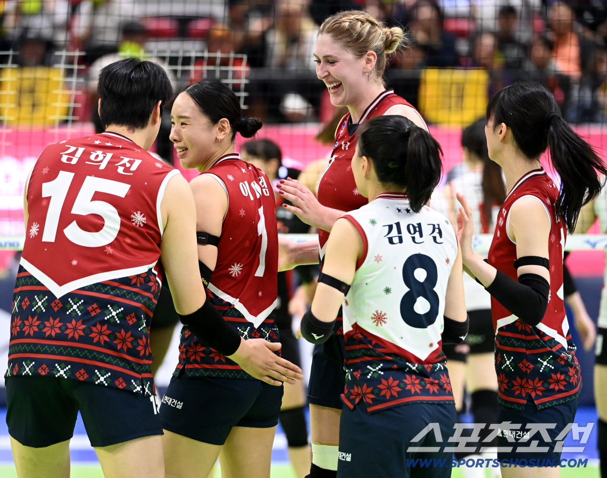 정지윤 빈자리? 내가 채웠다! 이예림 14득점 맹활약...현대건설, 페퍼…