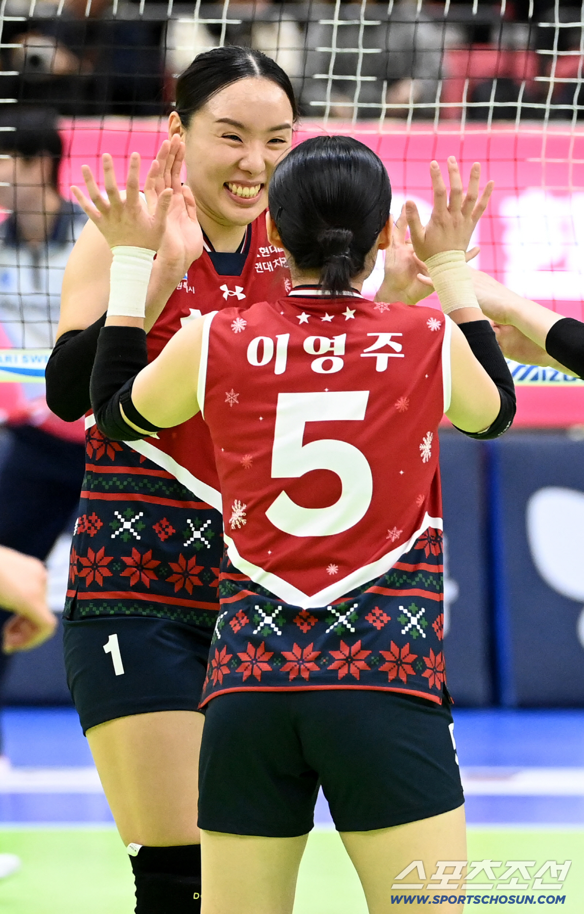 정지윤 빈자리? 내가 채웠다! 이예림 14득점 맹활약...현대건설, 페퍼…