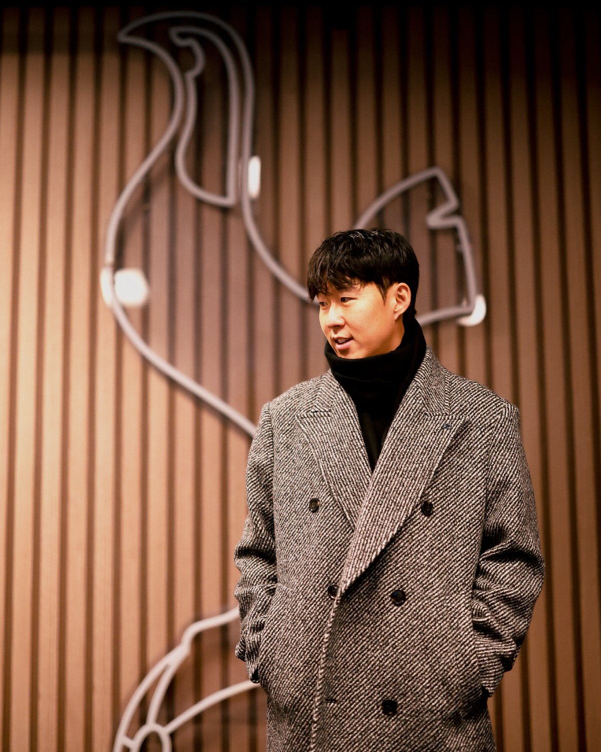 "놀라운 10년, 언제나 토트넘 사람으로 남겠다" 고별식서 울컥한 손흥민…