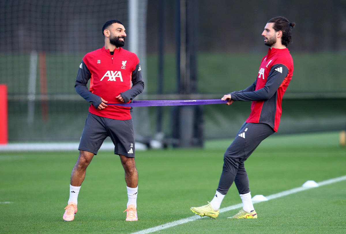 손흥민이랑 어쩜 이렇게 다르나, 살라 진짜 미치기 시작했다...레전드 대…