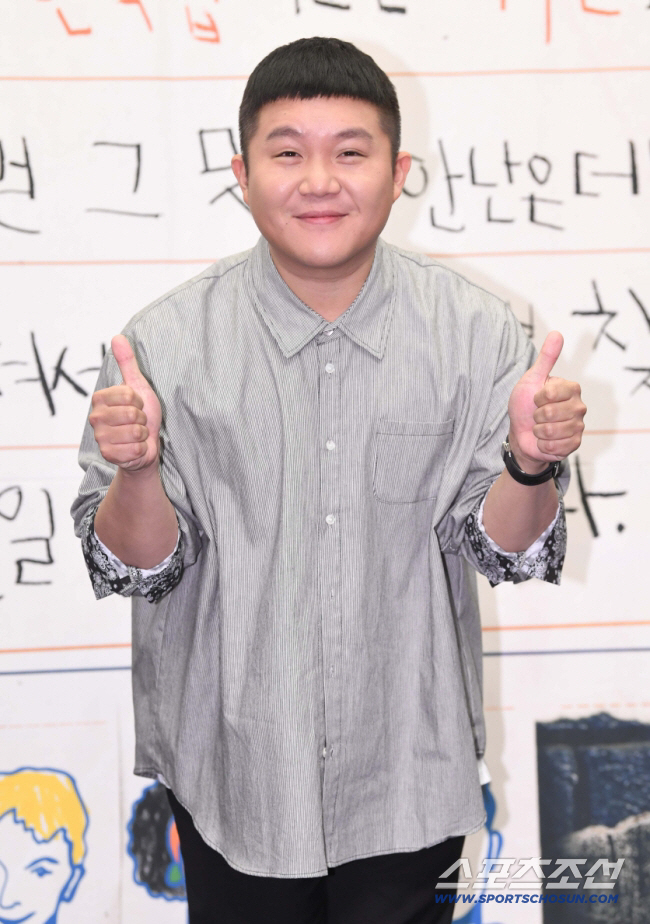 새롭게 올라온 '의미심장' 사진…'조폭 연루설' 조세호 추가 폭로 없다고…