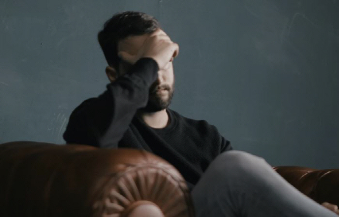 하루 8캔 에너지 음료 마신 남성 '뇌졸중'…왼쪽 감각 잃어