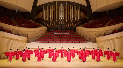 크라운해태 임직원 출연한 '국악공연' 부산서 처음 열려
