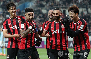 경기장 안팎 모두 '리더'였던 린가드 공백…서울의 새 시즌 고민