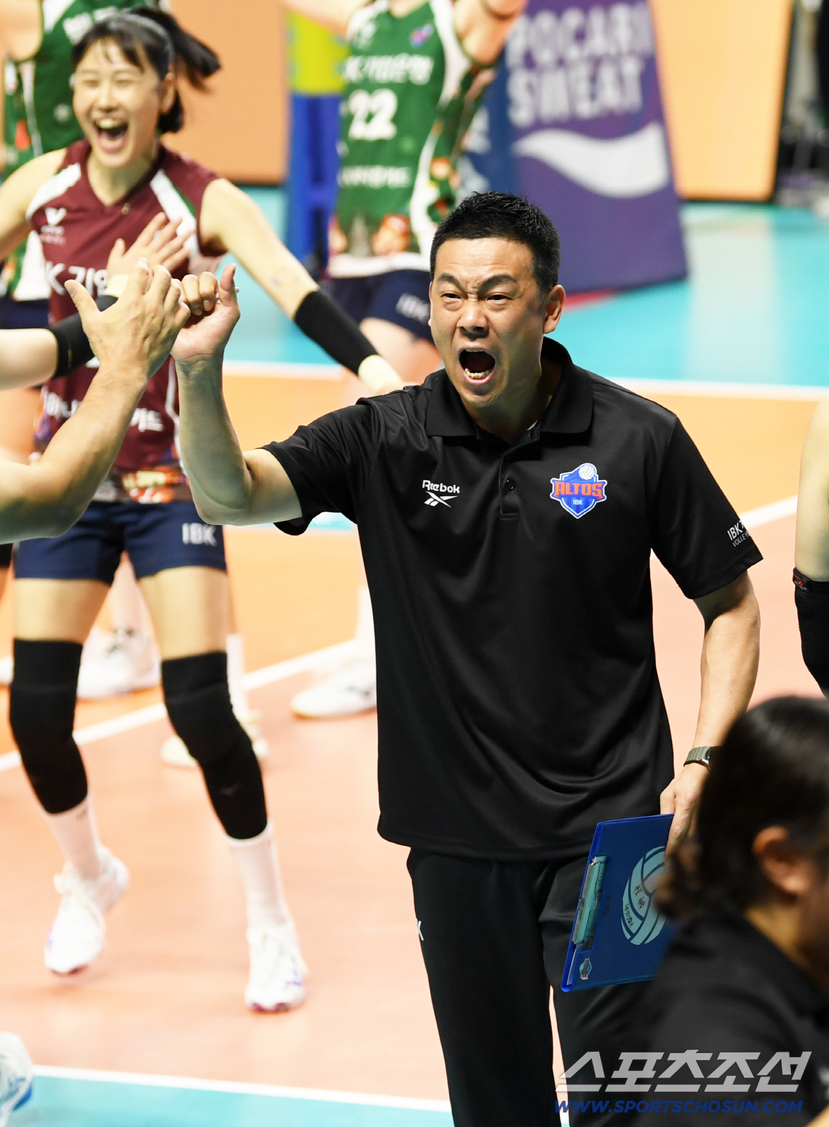 '목이 터져라' 실수하면 어때, 투지가 중요하지...여오현 대행의 열정적…