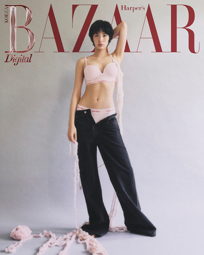 '강도 맨손으로 때려잡은' 나나, 파격 언더웨어 화보…'이 가녀린 몸매 …