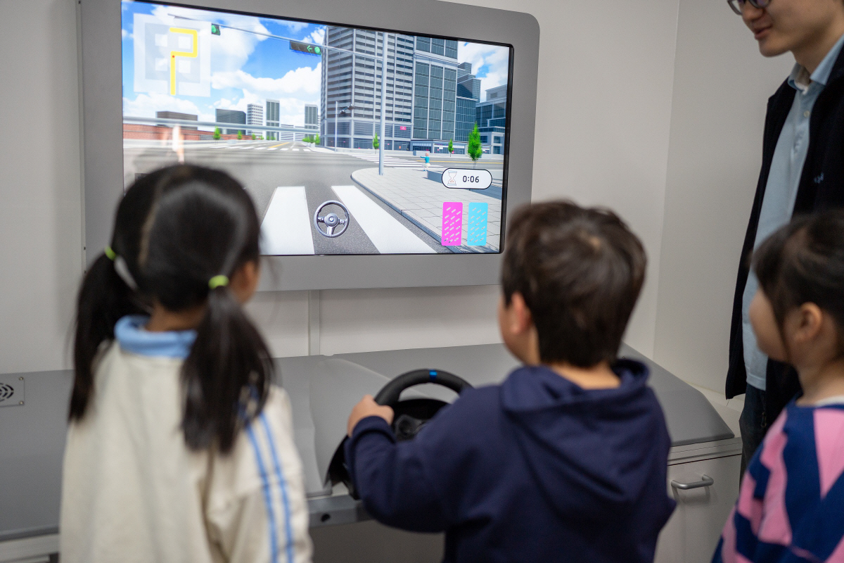 BMW 코리아 미래재단, 2025 온동네 교육기부 박람회 참가 '주니어 …