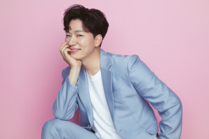 배우 정상훈, '컬투쇼' 스페셜 DJ 출연…힐링에너지 폭발시킨다