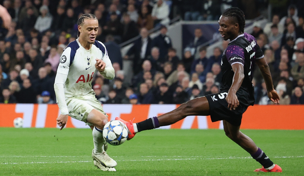 축구는 못해도 손흥민이랑 똑 닮았다, 7번 SON 후계자 합격...'유망…