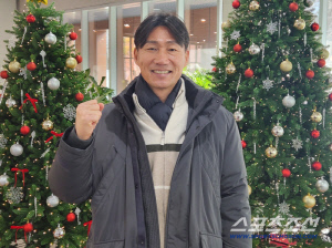 [인터뷰]'화려하게 피어 오른 무명의 꽃' 이영민 부천FC 감독 